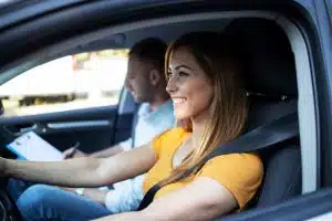 female driver under fleet safety driving program